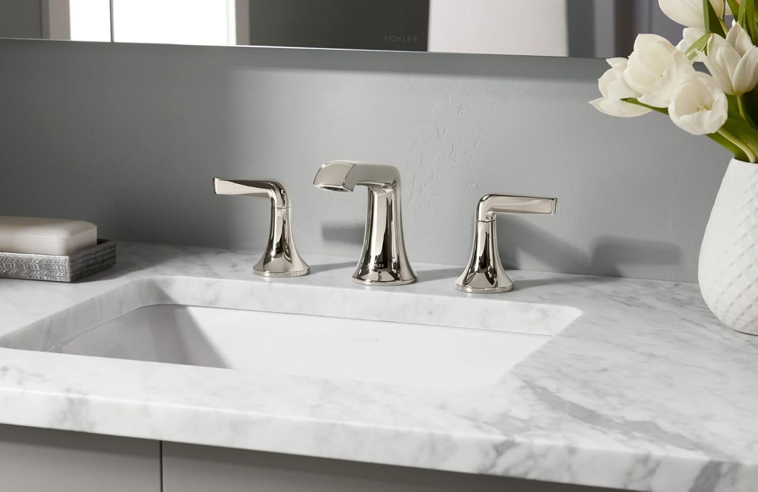 Bathroom Sink Under-Mount White 7k