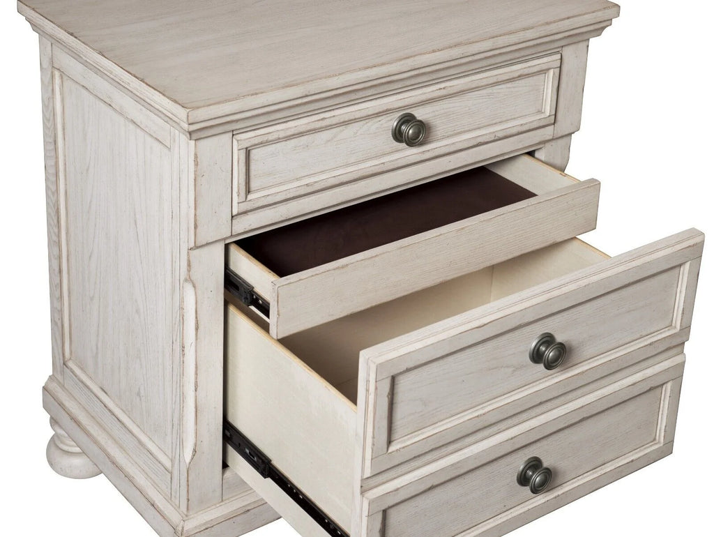 Queen Bedroom 6pc Set with Storage White Finish A7