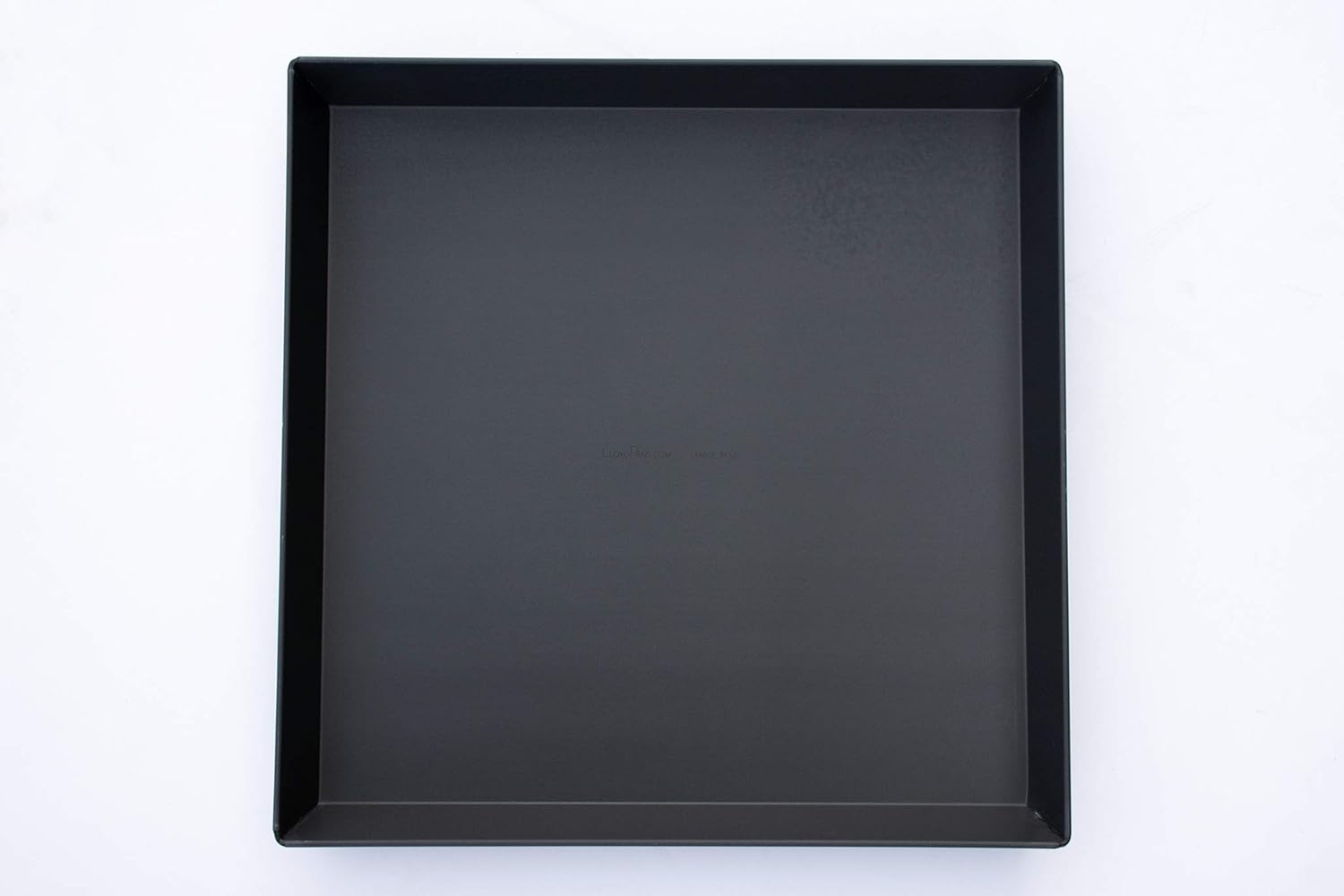 14x14x1.5 inch Sicilian Pizza Pan, Pre-Seasoned k7