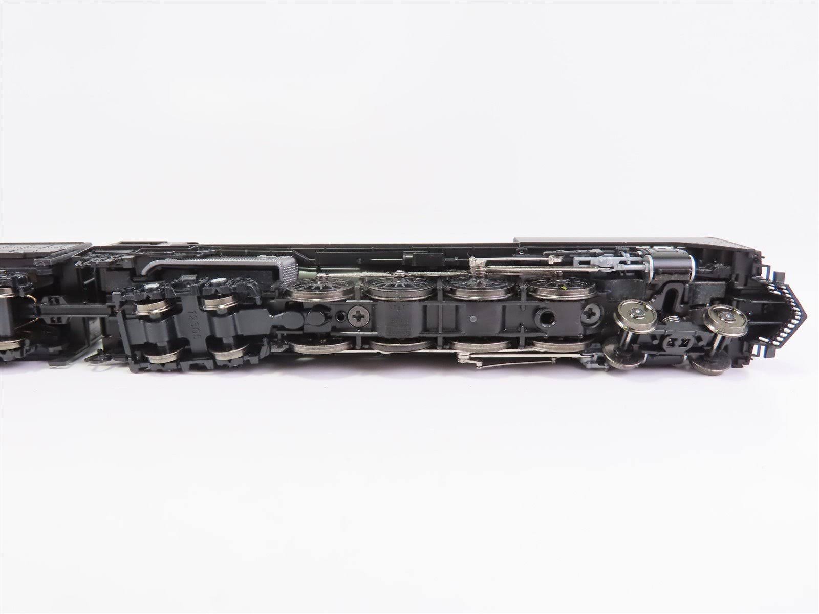 N-Scale 4-8-4 FEF-3 Freight Locomotive A7