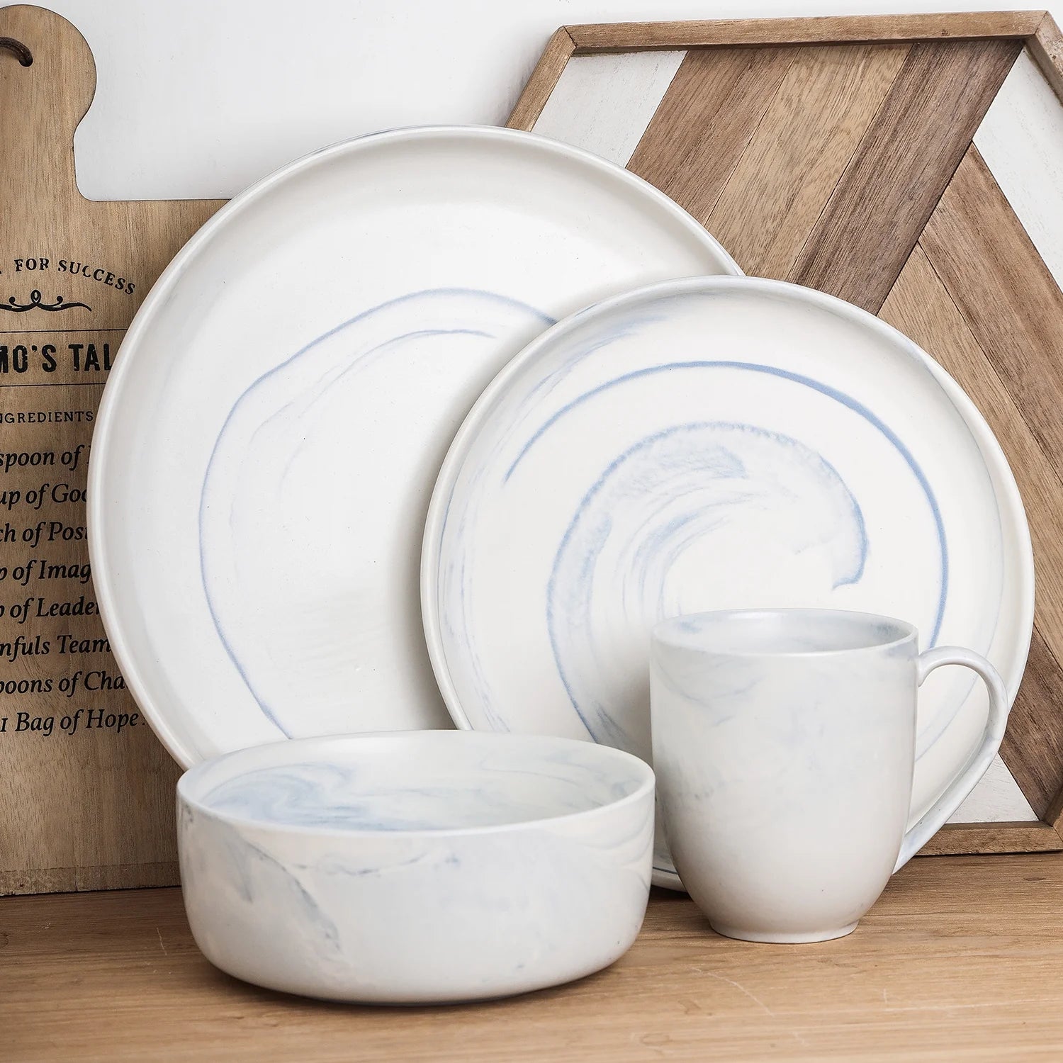 Porcelain Dinnerware Set 24-Piece Blue a7