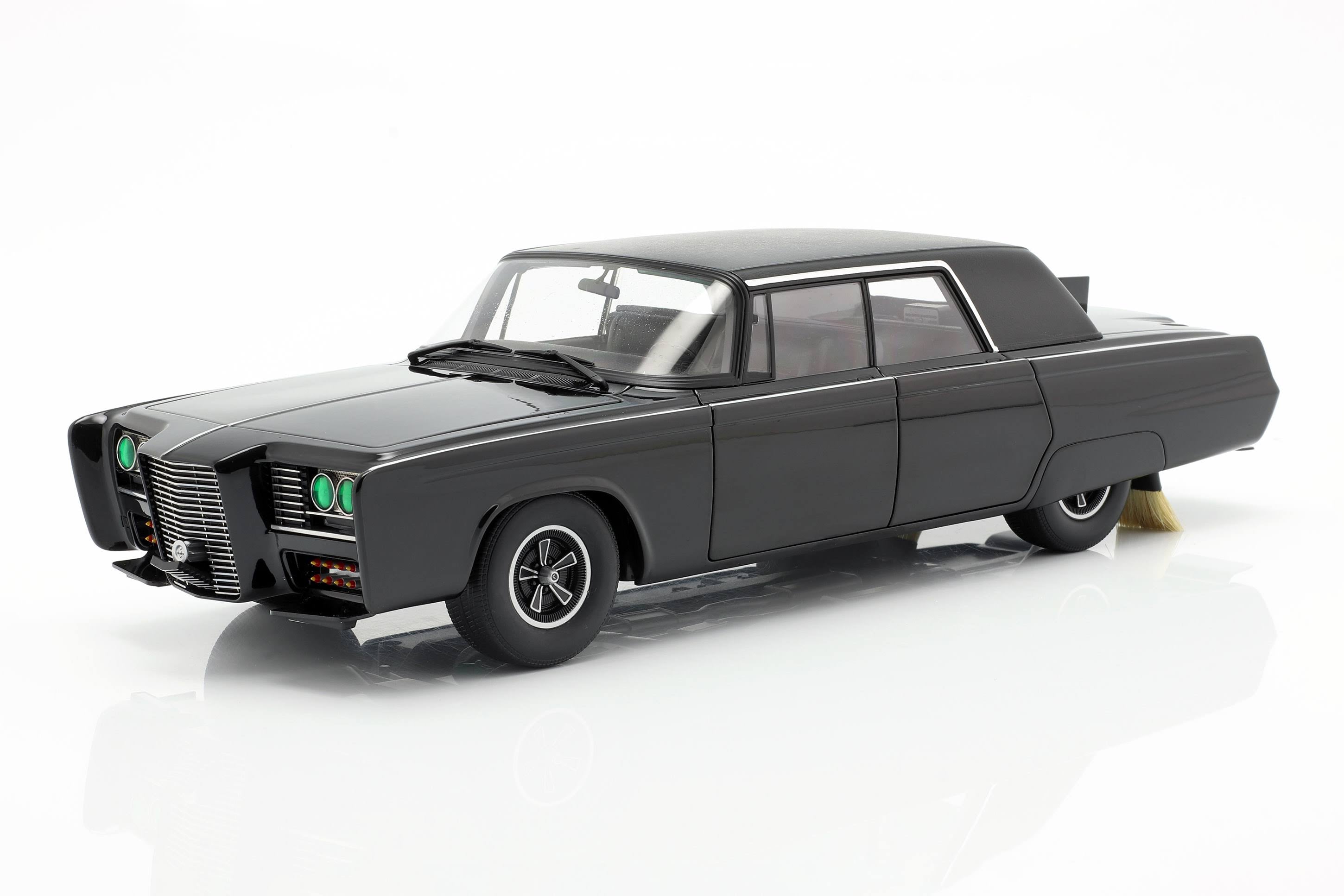 Diecast Model Car 1/18 A7