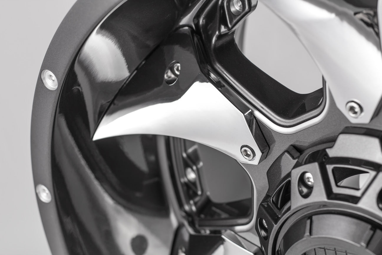 Wheel 17x9 Gloss Graphite Milled Chrome a7