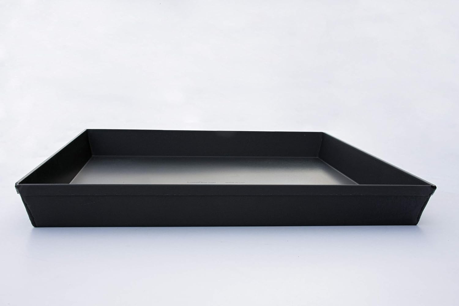14x14x1.5 inch Sicilian Pizza Pan, Pre-Seasoned k7