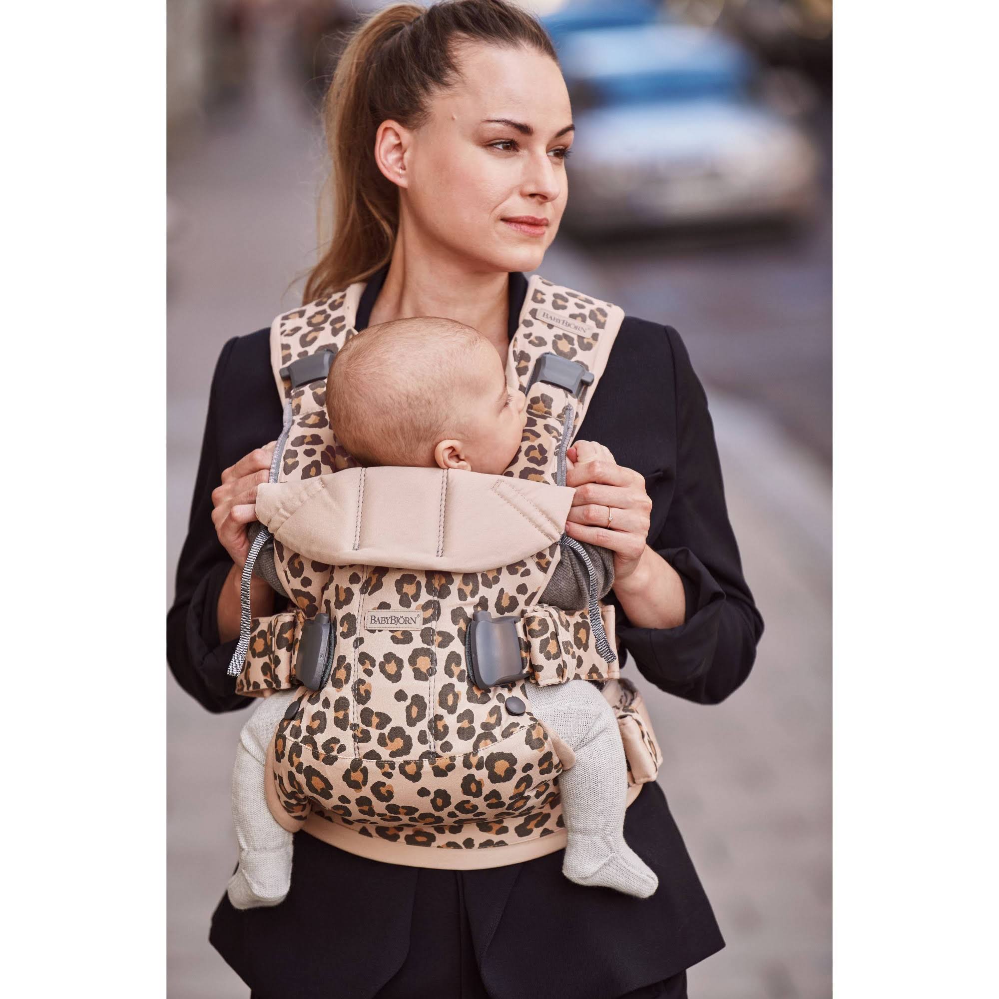 Baby Carrier One Beige Leopard Cotton 7k