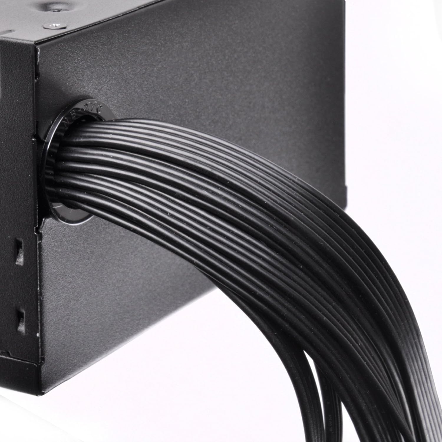 750W 80 Plus Bronze Power Supply with Flat Black Cables k7
