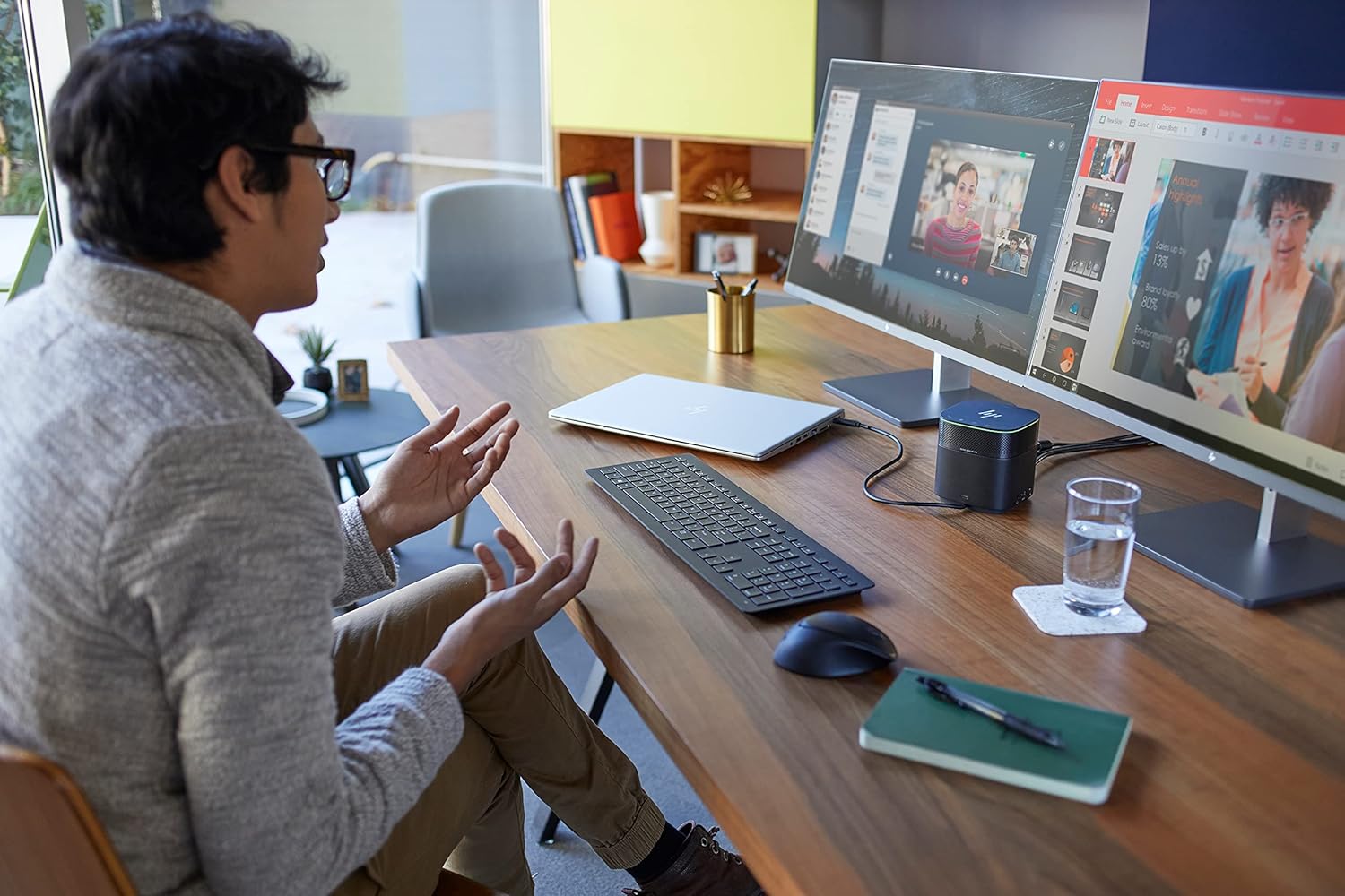 Docking Station with Thunderbolt Ports 8k