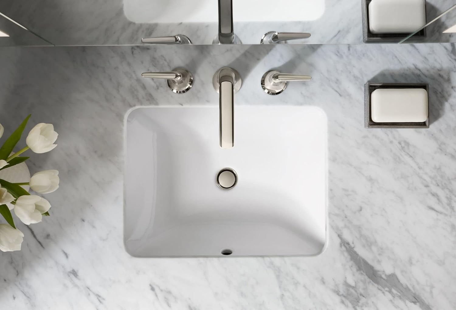 Bathroom Sink Under-Mount White 7k