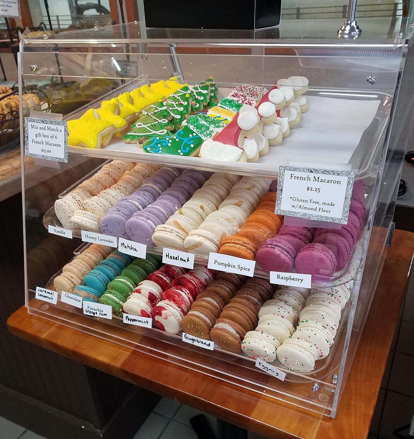 Bakery Display Case with Rear Doors 3 Tray A7