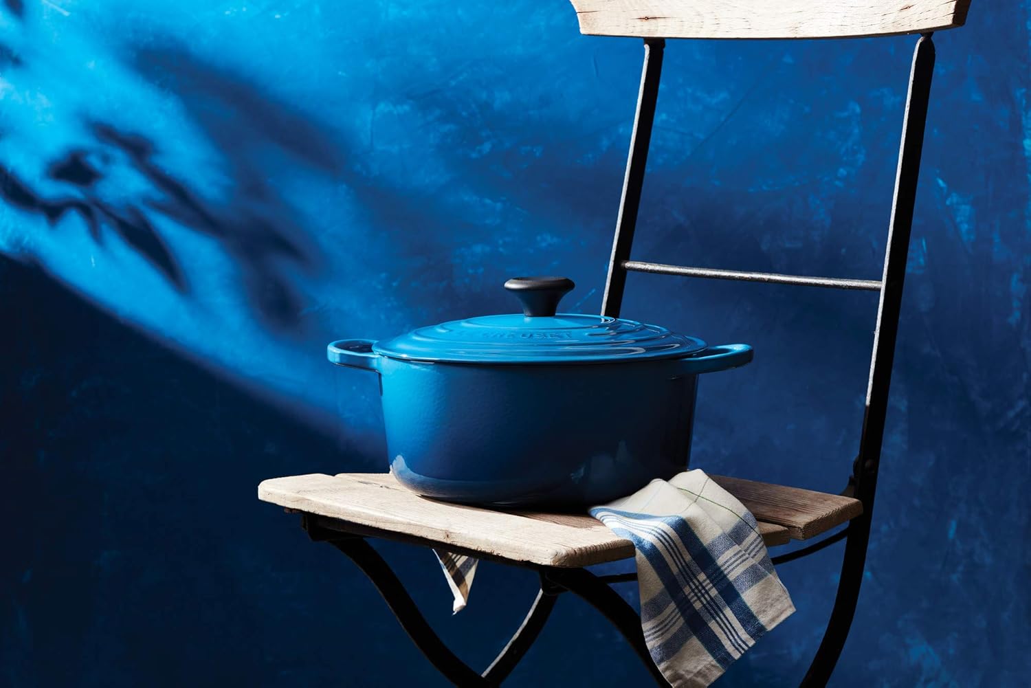 Enameled Cast Iron Round Dutch Oven 7.25 qt k7