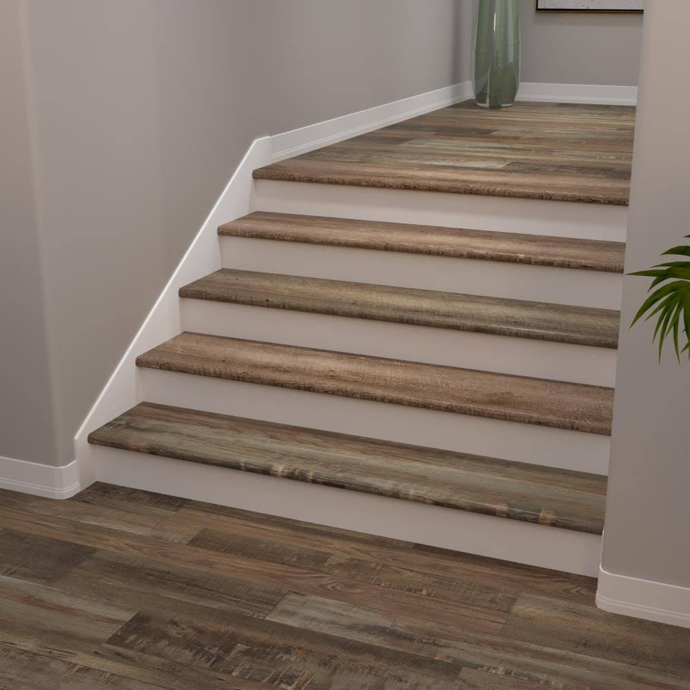 Stair Tread Redefined Pine k7m